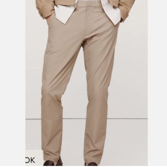 Banana Republic Mens Athletic Slim Fit Performance Pant Khaki Chino Size 40x30 - Picture 1 of 12